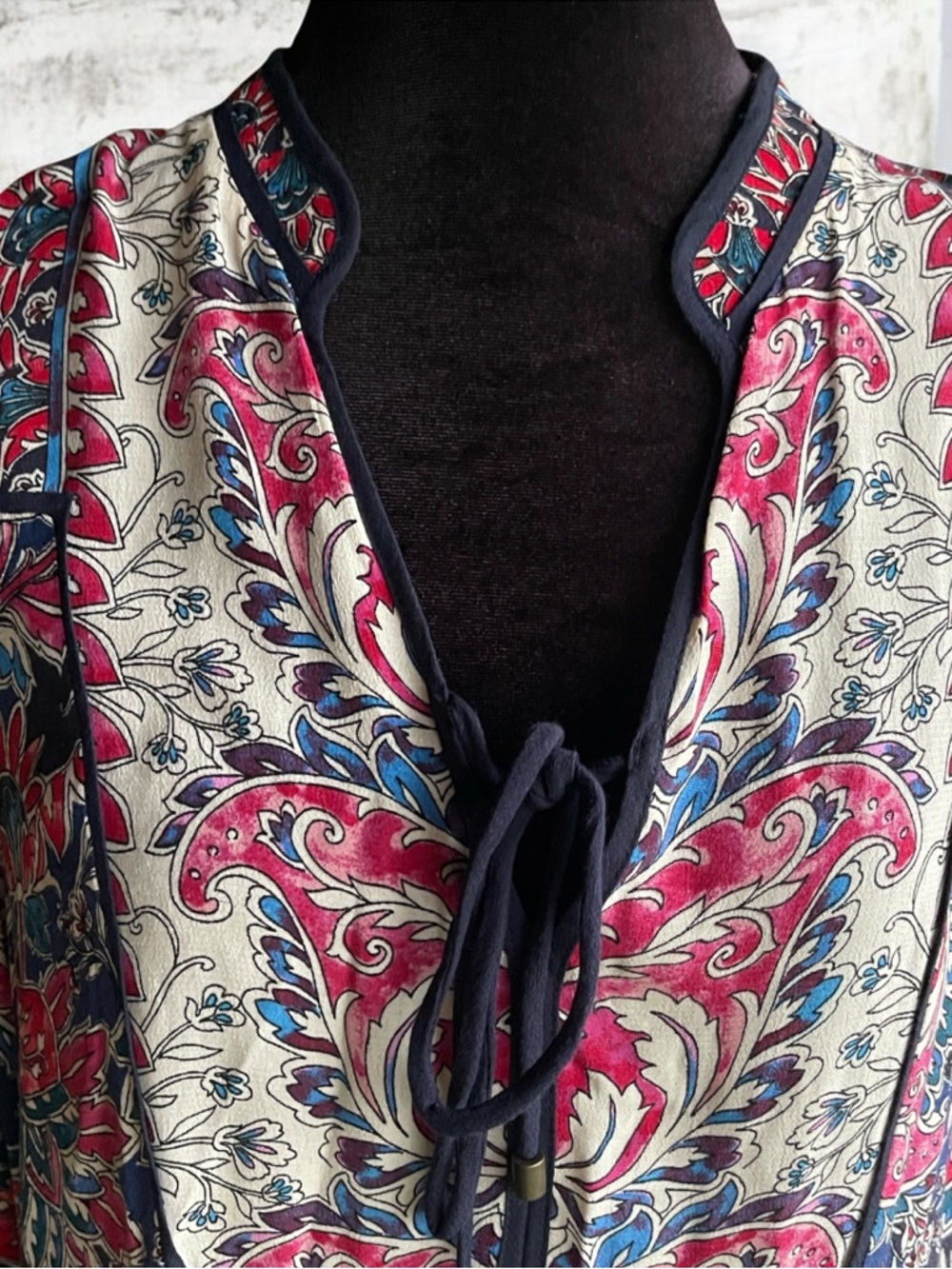 Anthropologie Spliced Tunic Dress Boho Floral Tie-Neck Mini Dress in Red / Blue - Picture 7 of 9